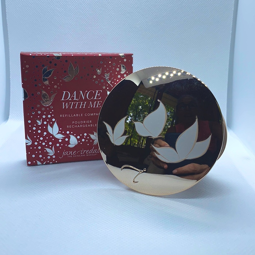 Refillable Gold Compact